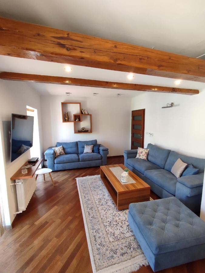 Deluxe Apartment Lejla - Free Garage Parking 사라예보 외부 사진
