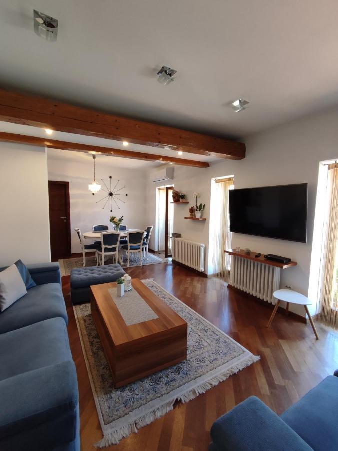Deluxe Apartment Lejla - Free Garage Parking 사라예보 외부 사진